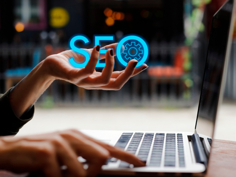 SEO et contenu : comment rédiger des articles de blog qui attirent du trafic ?