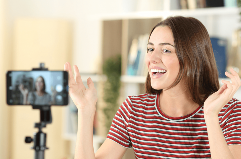 Le pouvoir du User-Generated Content : comment transformer vos clients en ambassadeurs ?